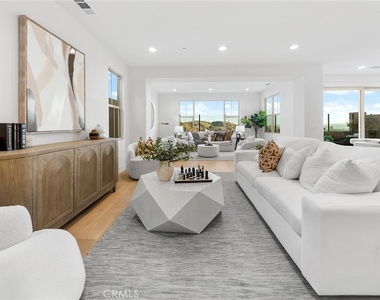 206 Collino - Photo Thumbnail 7