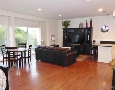 2005 Costa Del Mar Road - Photo Thumbnail 14