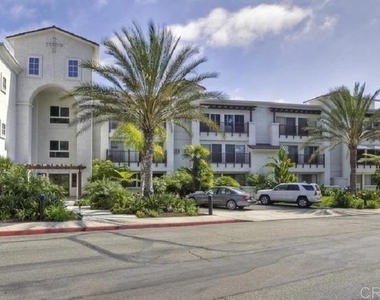 2005 Costa Del Mar Road - Photo Thumbnail 3