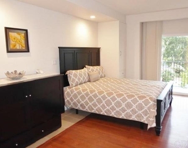 2005 Costa Del Mar Road - Photo Thumbnail 18