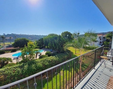 2005 Costa Del Mar Road - Photo Thumbnail 6