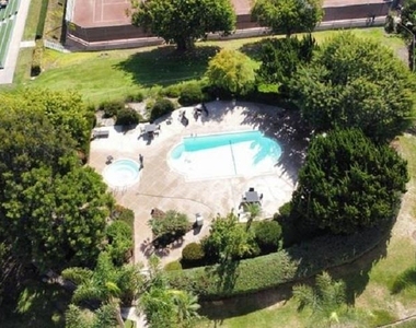 2005 Costa Del Mar Road - Photo Thumbnail 7