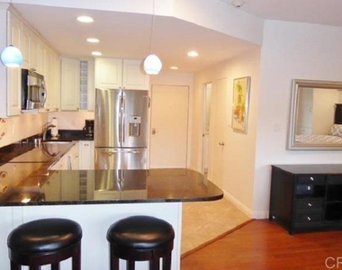 2005 Costa Del Mar Road - Photo Thumbnail 13