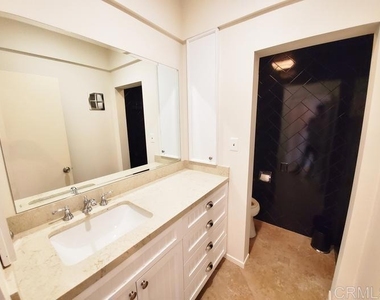 2005 Costa Del Mar Road - Photo Thumbnail 16