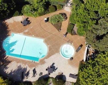 2005 Costa Del Mar Road - Photo Thumbnail 5