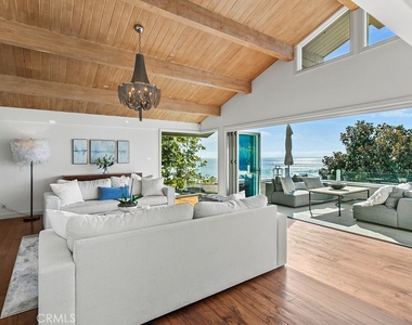 1010 Emerald Bay - Photo Thumbnail 3