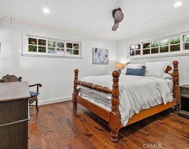 1010 Emerald Bay - Photo Thumbnail 48