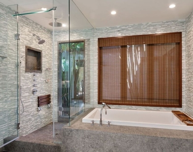 1125 Napoli Drive - Photo Thumbnail 14