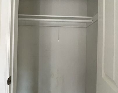 836 S Catalina Street - Photo Thumbnail 13