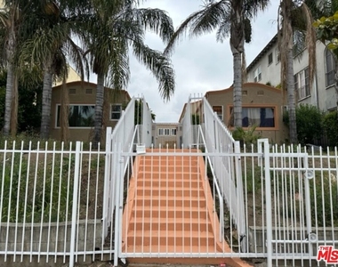 836 S Catalina Street - Photo Thumbnail 3