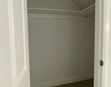 836 S Catalina Street - Photo Thumbnail 26