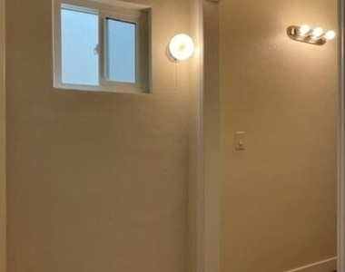 836 S Catalina Street - Photo Thumbnail 31