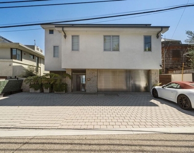 24380 Malibu Road - Photo Thumbnail 48