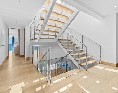24380 Malibu Road - Photo Thumbnail 35