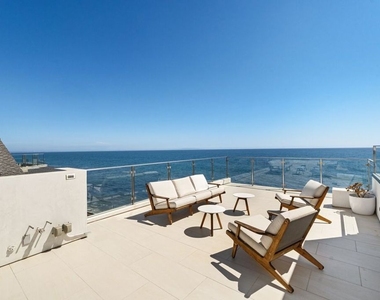 24380 Malibu Road - Photo Thumbnail 37