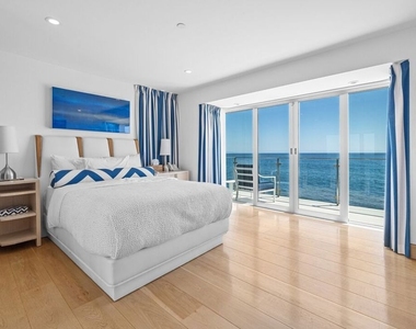 24380 Malibu Road - Photo Thumbnail 28