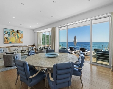 24380 Malibu Road - Photo Thumbnail 6