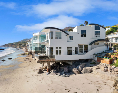 31626 Sea Level Drive - Photo Thumbnail 2