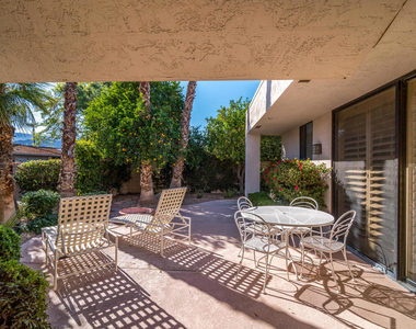 12 Columbia Drive - Photo Thumbnail 1