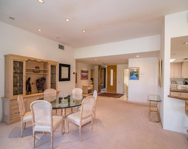 12 Columbia Drive - Photo Thumbnail 8