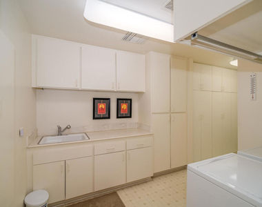 12 Columbia Drive - Photo Thumbnail 21