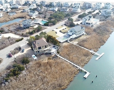 7 Widgeon Way - Photo Thumbnail 4
