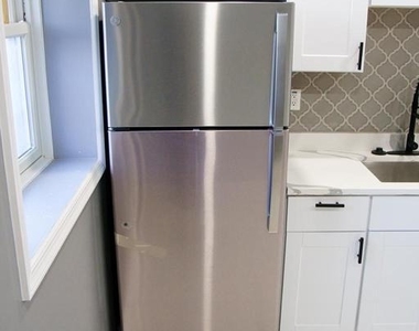 1604 Cliftview Avenue - Photo Thumbnail 6