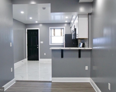 1604 Cliftview Avenue - Photo Thumbnail 1