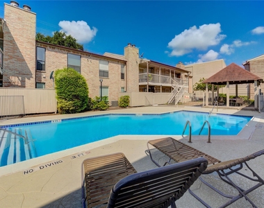 2120 Wilcrest Drive - Photo Thumbnail 14