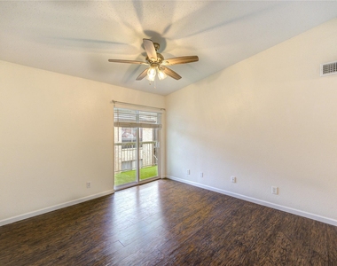 2120 Wilcrest Drive - Photo Thumbnail 24