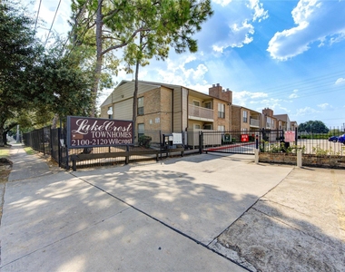 2120 Wilcrest Drive - Photo Thumbnail 16