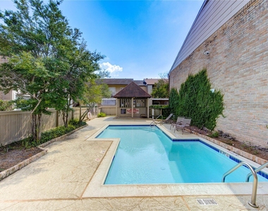 2120 Wilcrest Drive - Photo Thumbnail 2