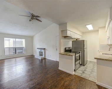 2120 Wilcrest Drive - Photo Thumbnail 15