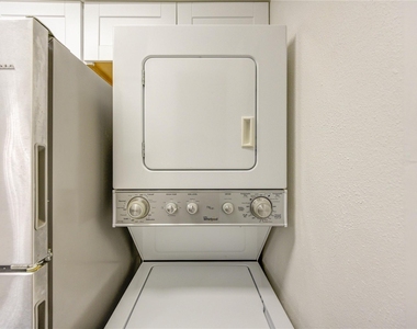 2120 Wilcrest Drive - Photo Thumbnail 5