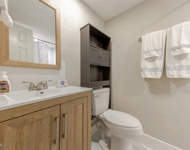 4605 Bayshore Dr. - Photo Thumbnail 12