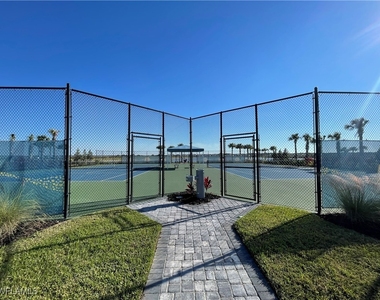 4013 Perseus Street - Photo Thumbnail 4