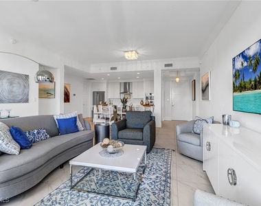 1135 3rd Avenue S - Photo Thumbnail 1