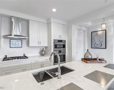 1135 3rd Avenue S - Photo Thumbnail 21