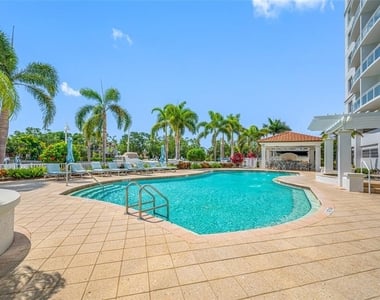 1325 Snell Isle Boulevard Ne - Photo Thumbnail 31