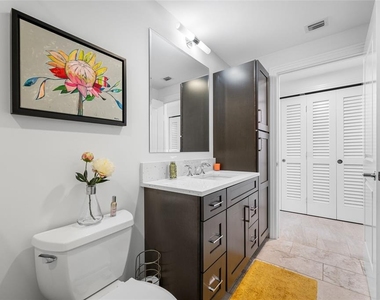 1325 Snell Isle Boulevard Ne - Photo Thumbnail 21