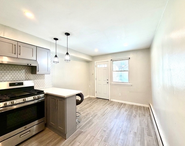 30-51 71st Street - Photo Thumbnail 3