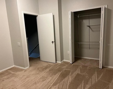 8674 Hunters Key Circle - Photo Thumbnail 13