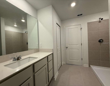 2728 Lookout Ridge Road - Photo Thumbnail 11
