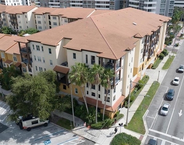 200 4th Avenue S - Photo Thumbnail 29