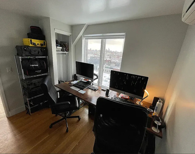 1433 Dekalb Avenue - Photo Thumbnail 11