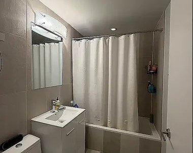1433 Dekalb Avenue - Photo Thumbnail 13