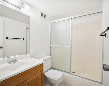 3930 University Center Drive - Photo Thumbnail 10