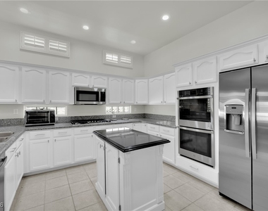 8012 Gothic Avenue - Photo Thumbnail 22