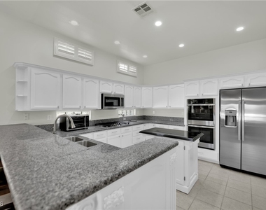 8012 Gothic Avenue - Photo Thumbnail 18