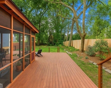 1010 Dill Avenue Sw - Photo Thumbnail 23